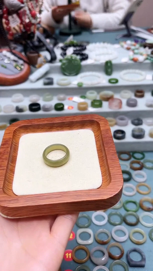 【闪购商品】和田玉戒指未镶嵌18号