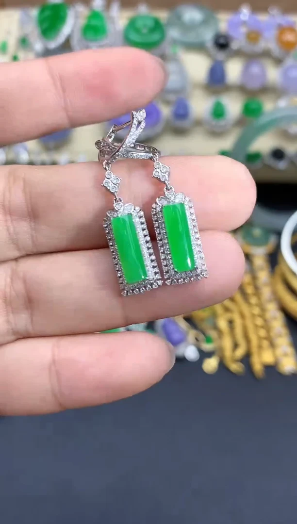 翡翠18K金镶嵌耳饰373-春日珠宝