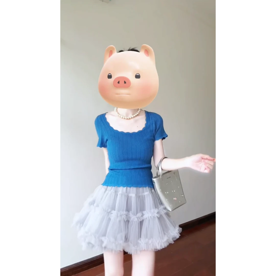 MARIE.COCO设计感方领正肩镂空针织短袖甜美木耳边蓬蓬纱裙套装