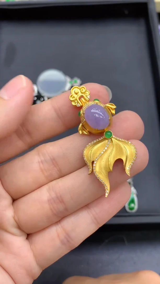 颈饰18K金镶嵌翡翠594-中国好珍宝