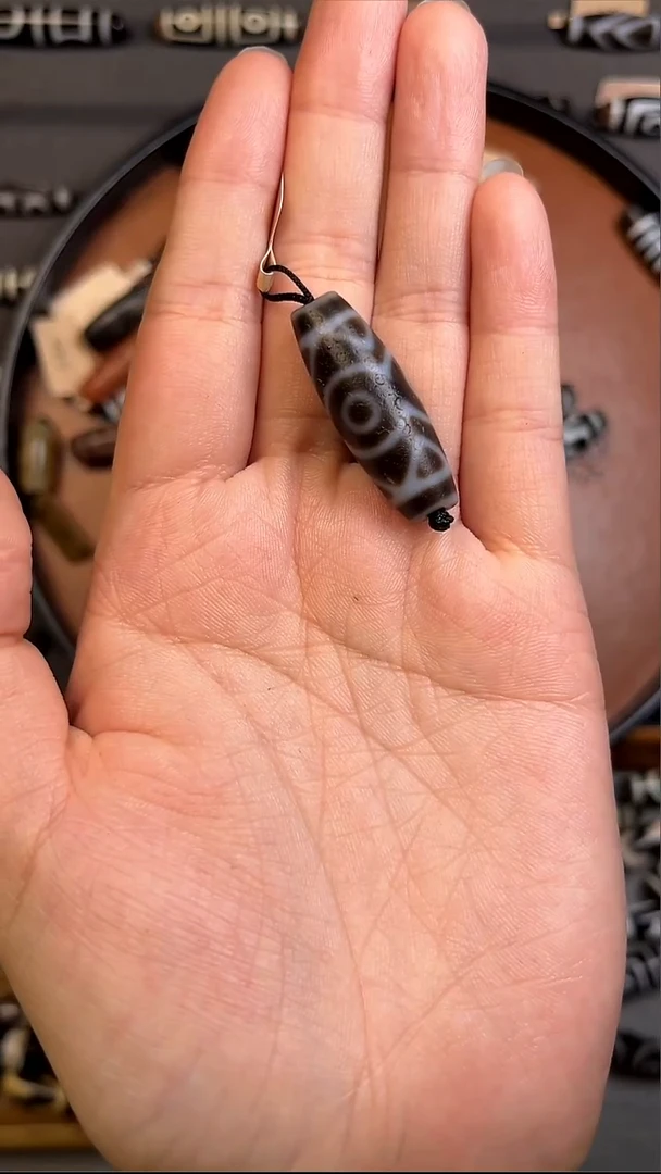 未镶嵌玛瑙/玉髓珠宝半成品?****?老卢金刚3