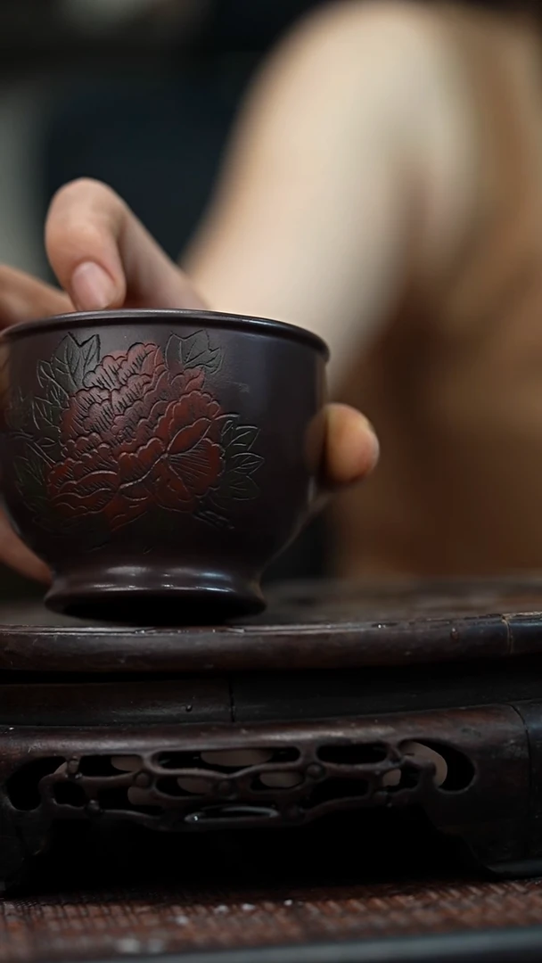 茶壶紫砂宜兴岁颐传砂原矿全手杯子