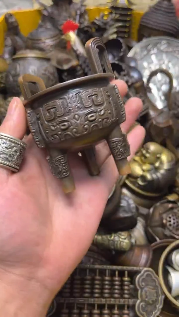 精美铜器，点击下单