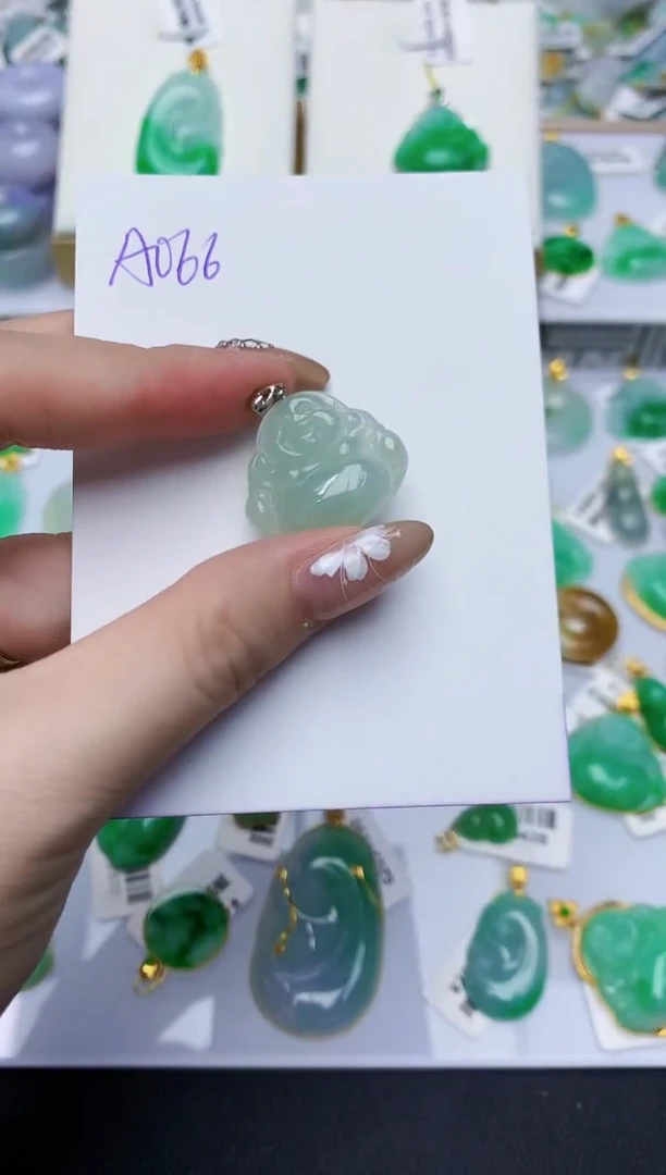 翡翠未镶嵌颈饰天然缅甸翡翠A货