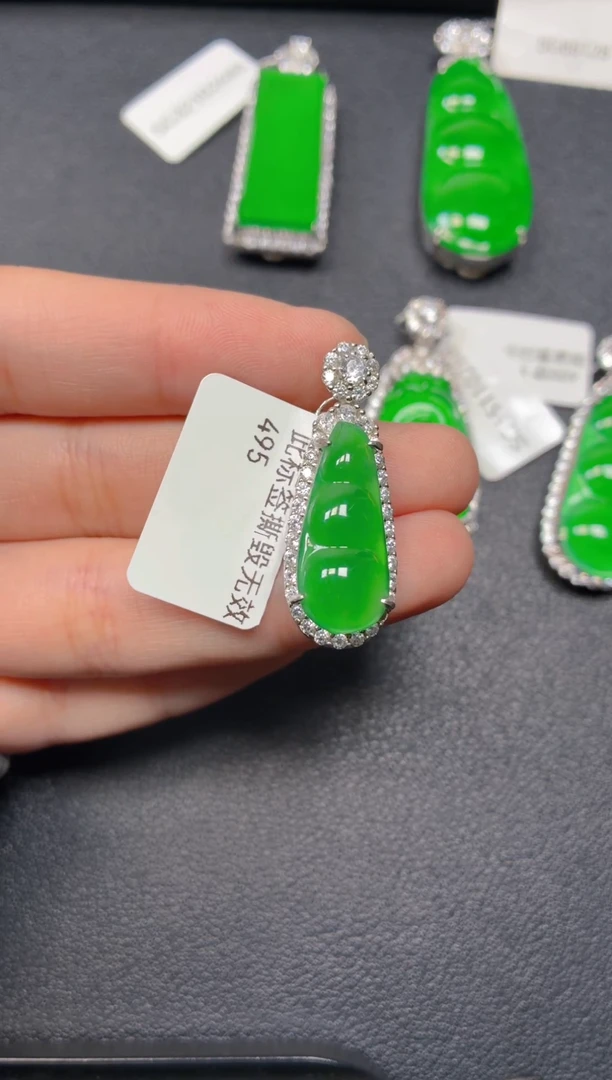 颈饰银S925镶嵌翡翠1