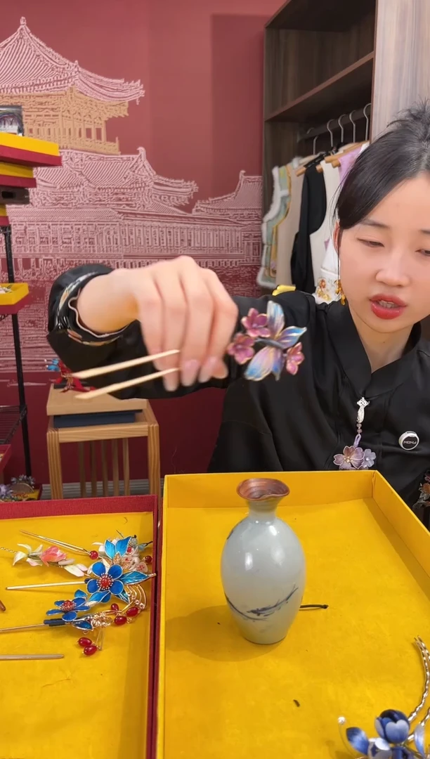 【闪购商品】刺绣非遗绒花（发饰）