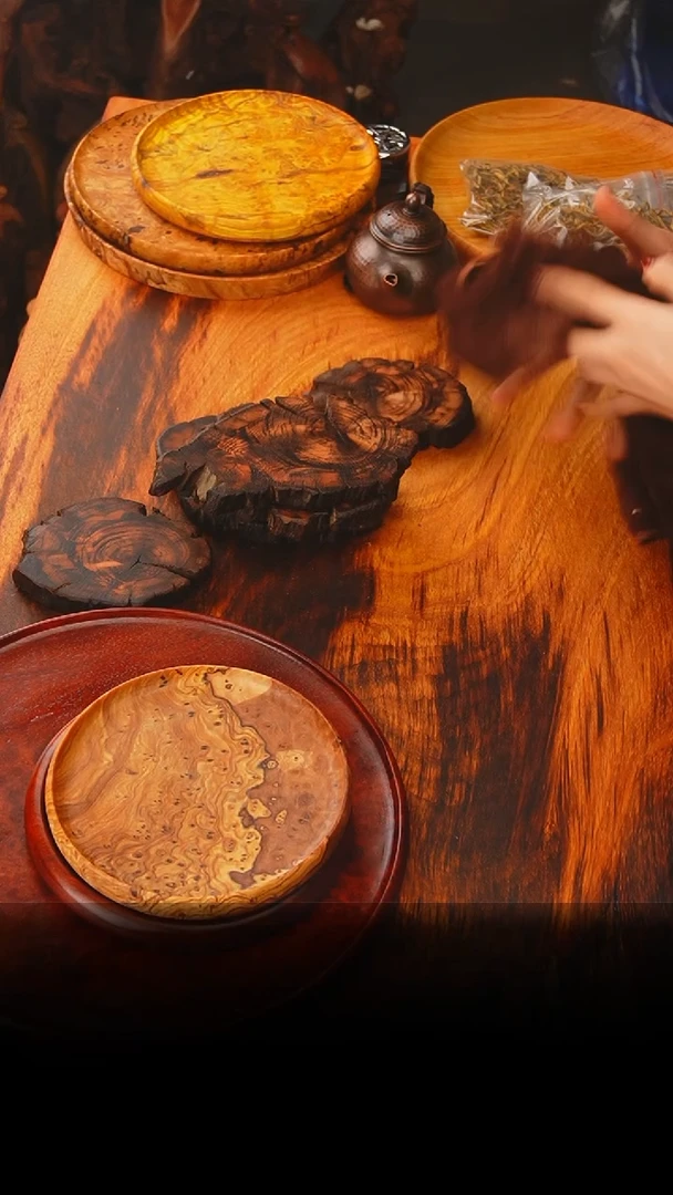 老叶木作作品贵黄杯垫一个
