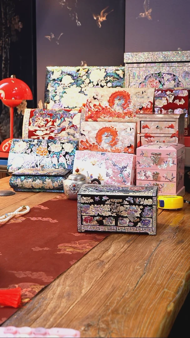 【闪购商品】瓷片螺钿工艺香椿木首饰盒