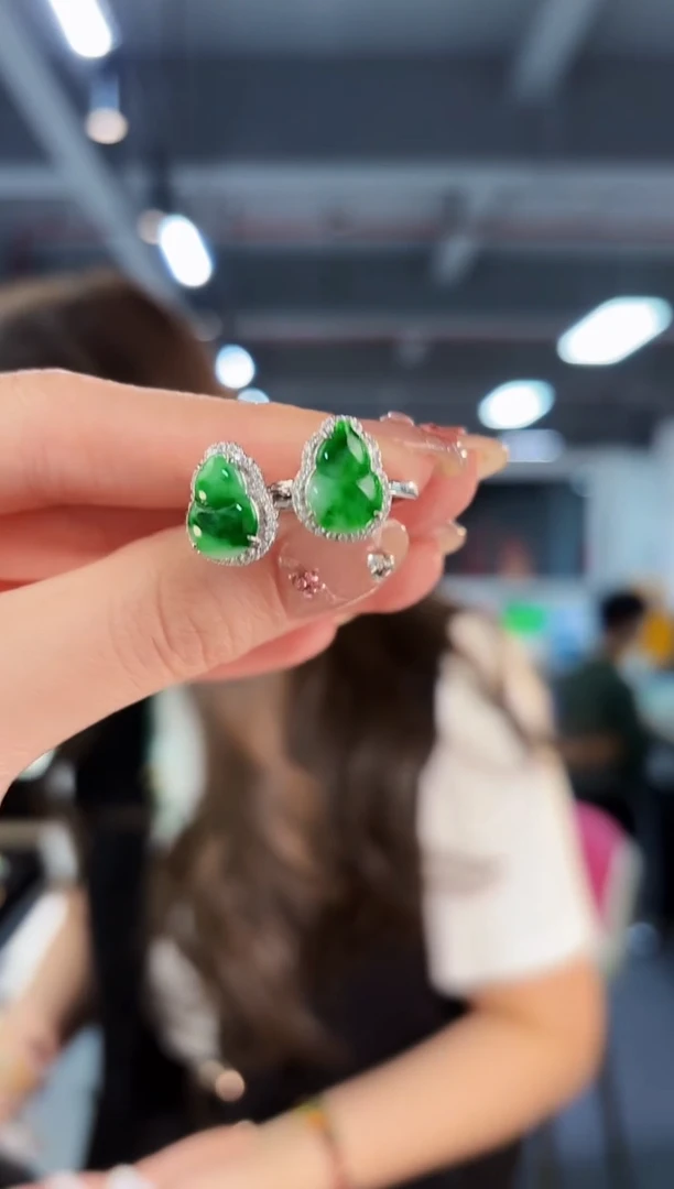 【闪购商品】翡翠戒指未镶嵌缅料A货/多样性发货/一件