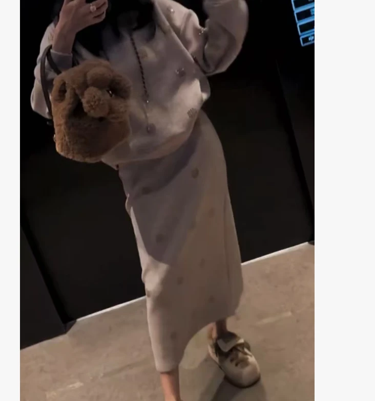 时尚潮流百搭精品女装dgd9012