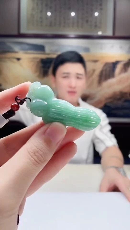 翡翠未镶嵌吊坠(不含链)多样性发其一30