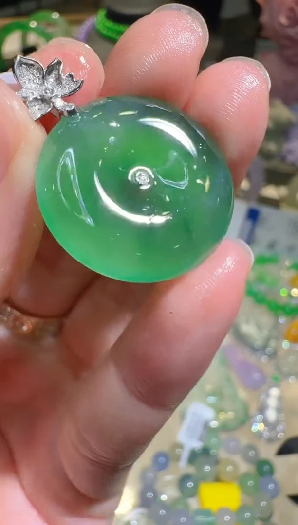 18K金镶嵌定制翡翠多样性团购发一件（不退不换）