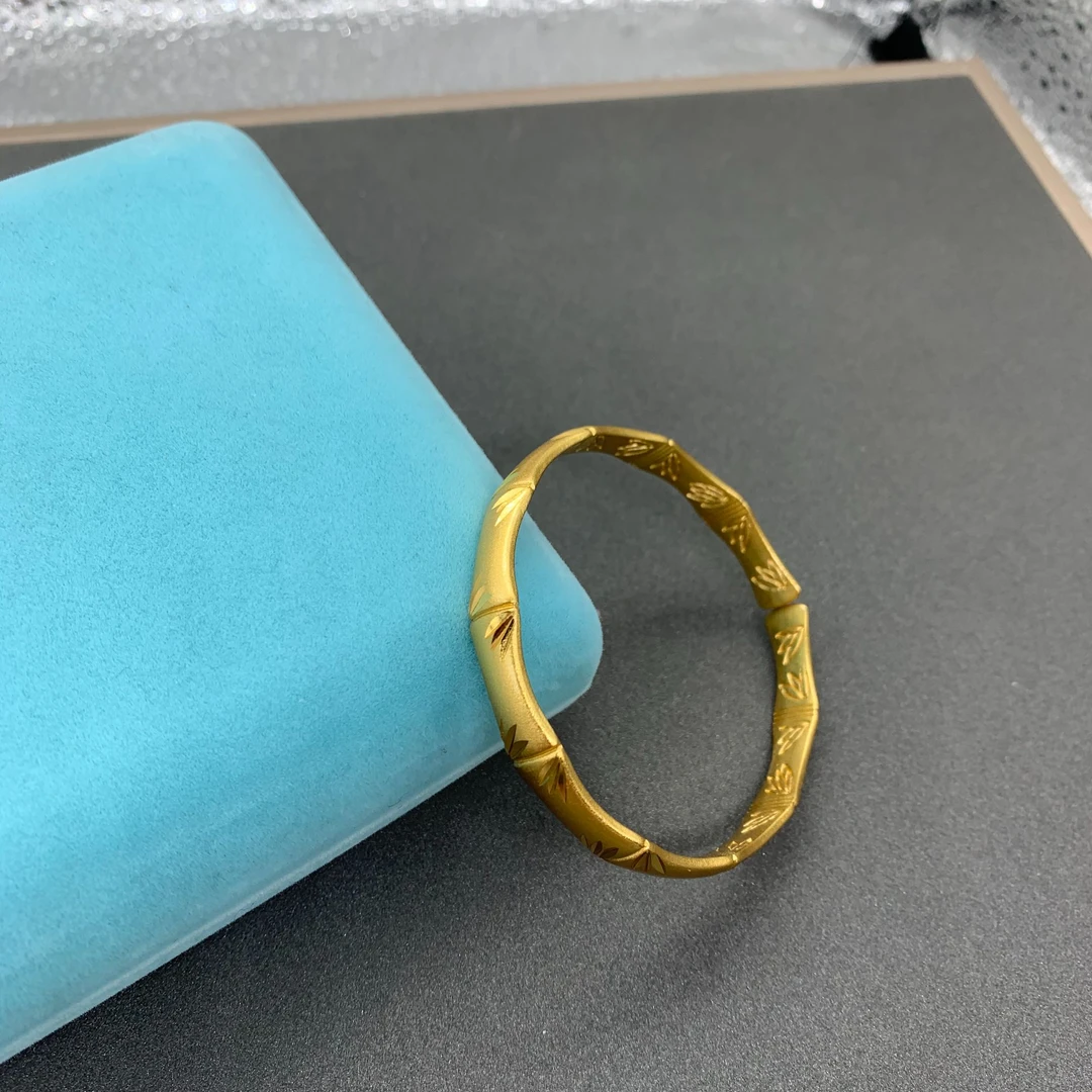 瑞福珠宝 手工镶嵌 百搭经典设计款手镯 H724