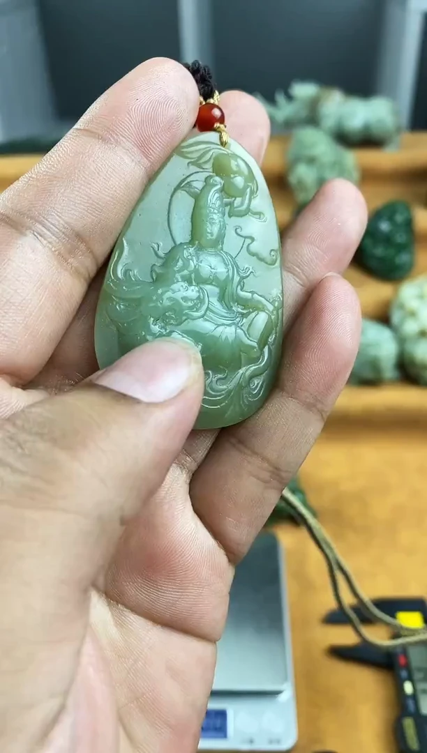 未镶嵌和田玉把件1