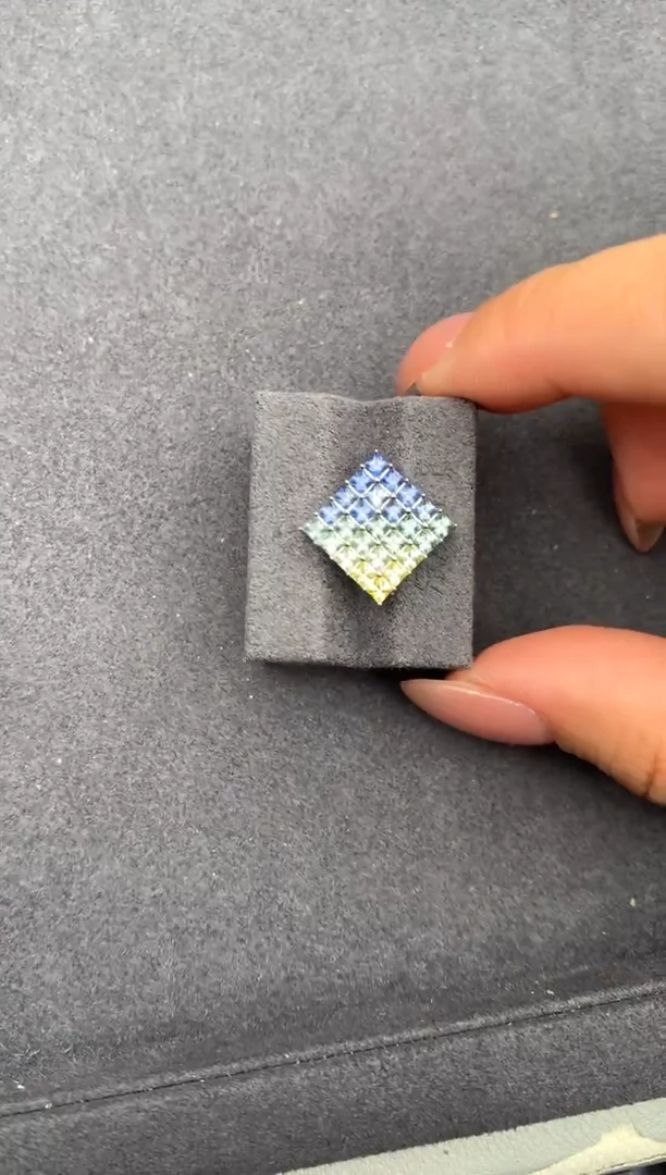 吊坠(不含链)彩色蓝宝石18K金镶嵌1.3ct  彩蓝宝石 定制 FH