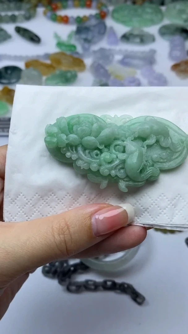 未镶嵌定制翡翠毛货定制不退不换