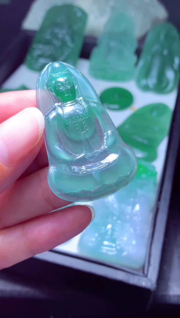 未镶嵌定制翡翠谨*天然缅甸翡翠A货毛货多样性发货其一