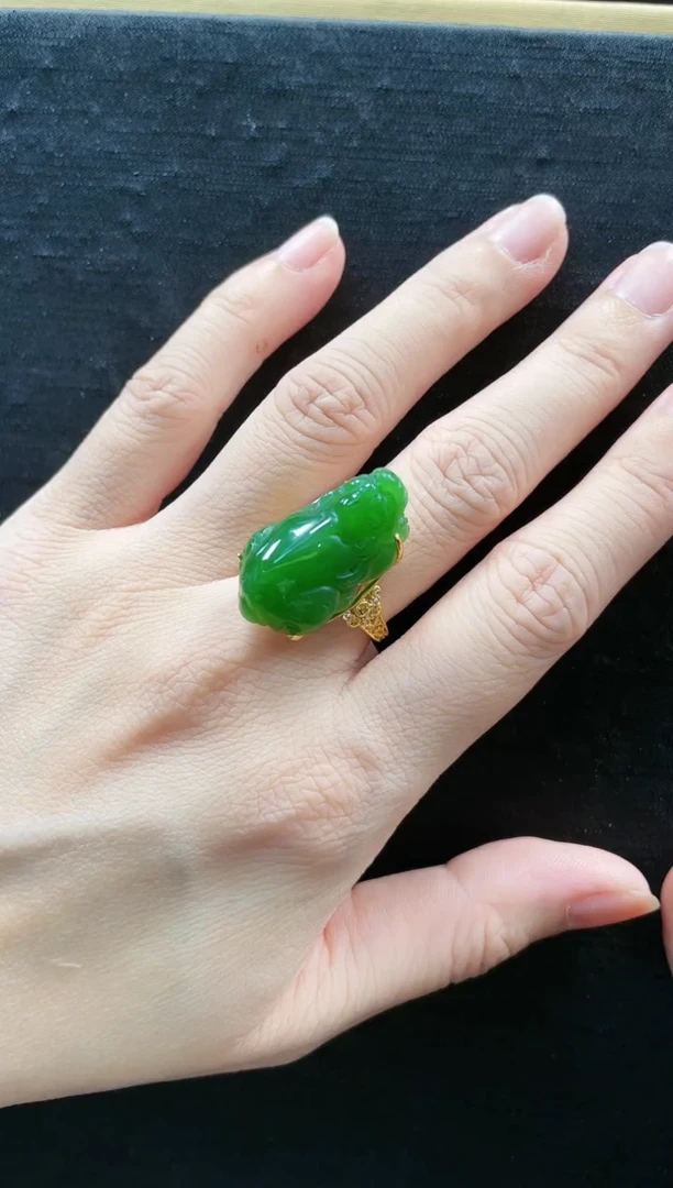 【闪购商品】和田玉戒指银S925镶嵌多样性发一