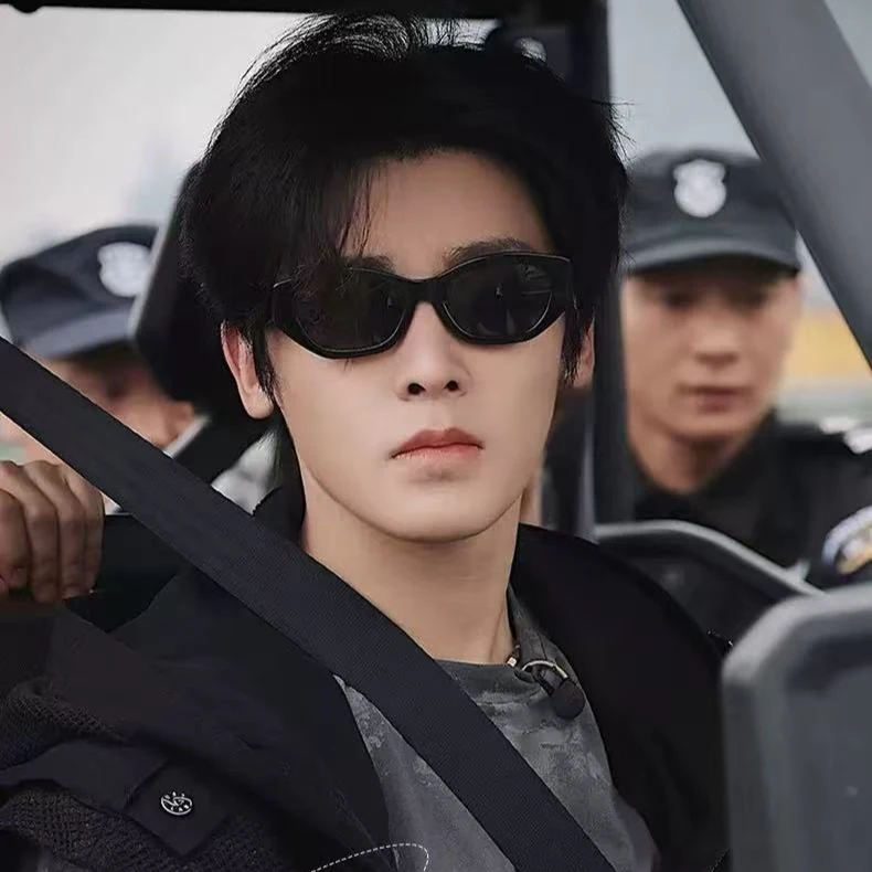 复古猫眼GN墨镜高级感女士小框太阳镜防紫外线开车防晒高清遮阳镜