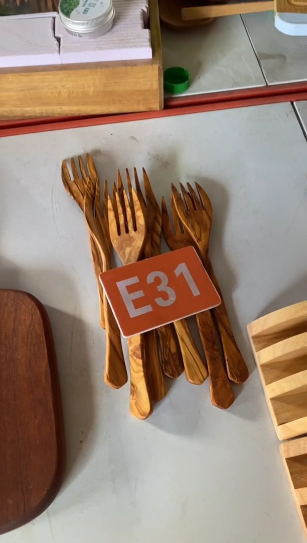 木闪购2025/9/25 E31