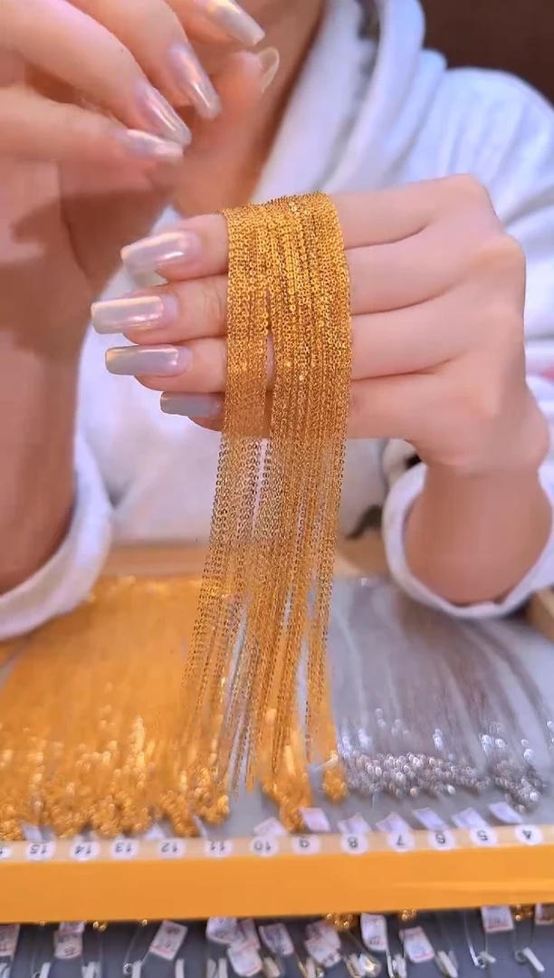 福利45cm固定闪o链1.08g（多样性发货）