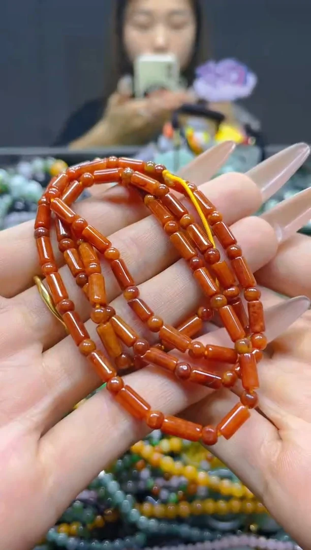 翡翠未镶嵌颈饰4MM/B/翡翠A货，一件也是批发价