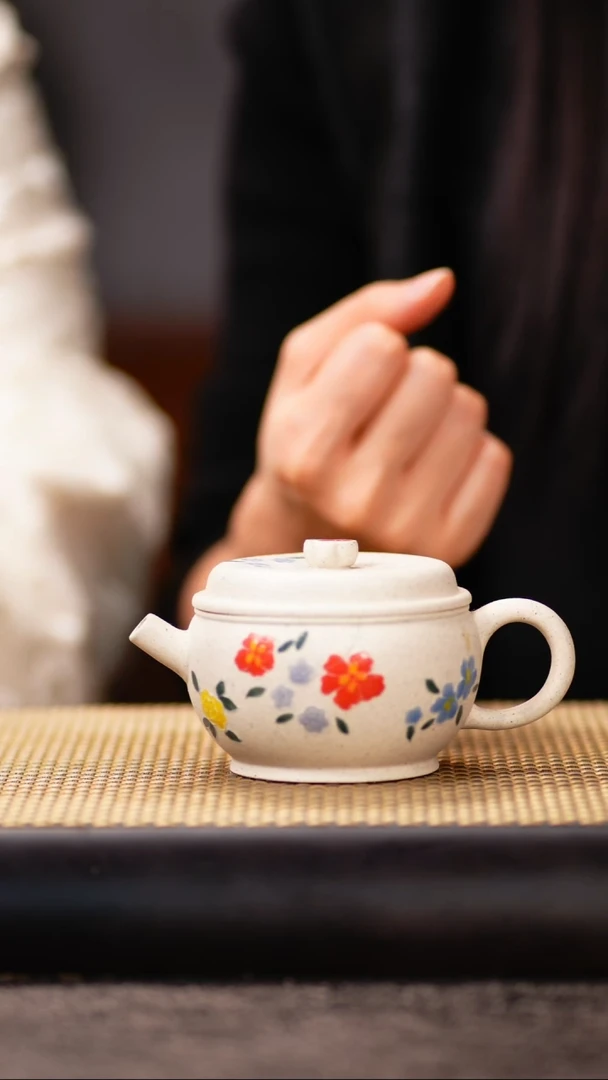 ZCY127白玉段汉瓦