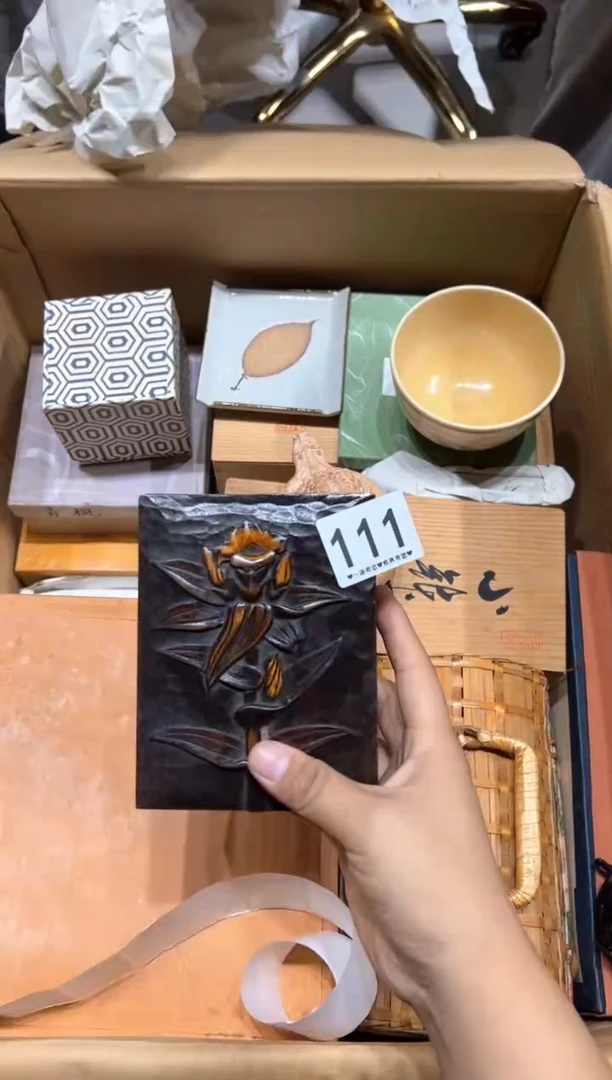 瓷片观**梦111......
