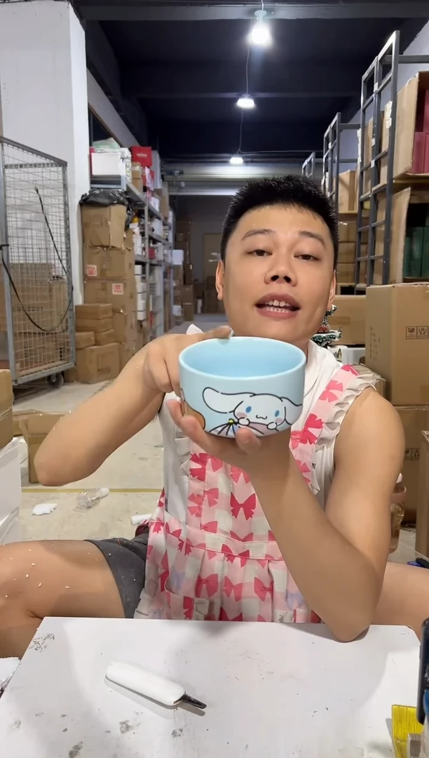 瓷片玉桂狗碗 陶瓷材质