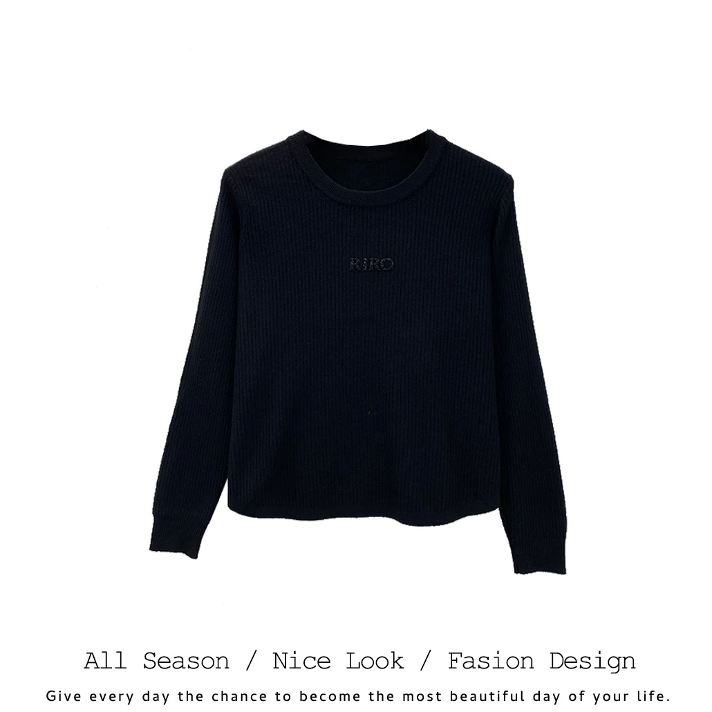 926      时尚黑色镶钻舒适百搭圆领套头短款长袖      款号#3501