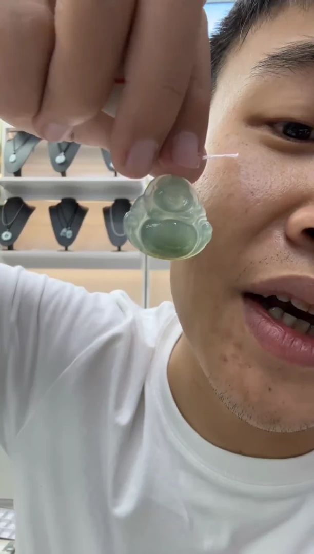 颈饰未镶嵌翡翠天然翡翠A货孤品一件