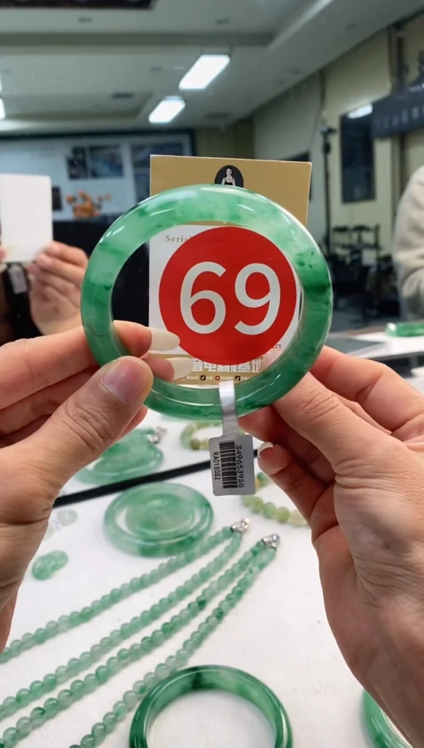 未镶嵌手镯石英质玉58+69