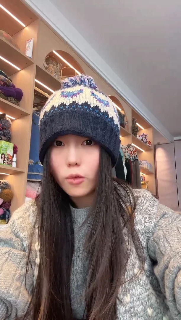 羊毛白蓝狐狸帽