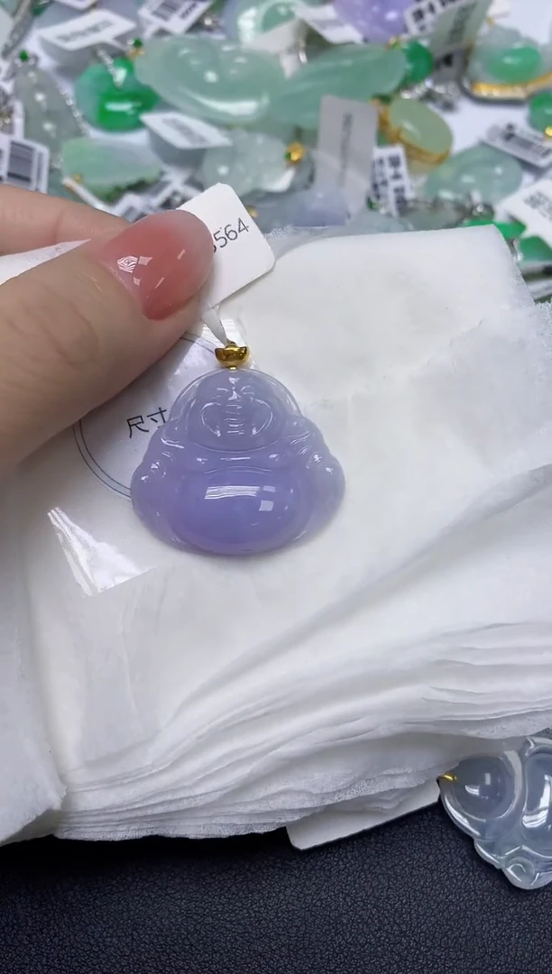 颈饰18K金镶嵌翡翠天然缅甸翡翠A货多样性发一件