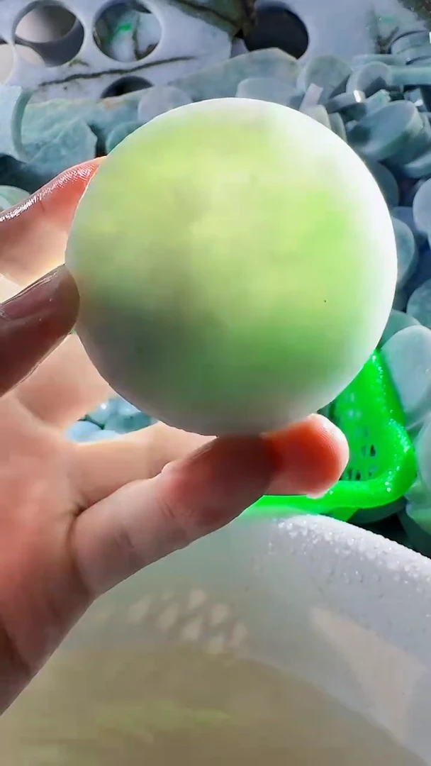 翡翠裸石 缅甸翡翠A货文1470