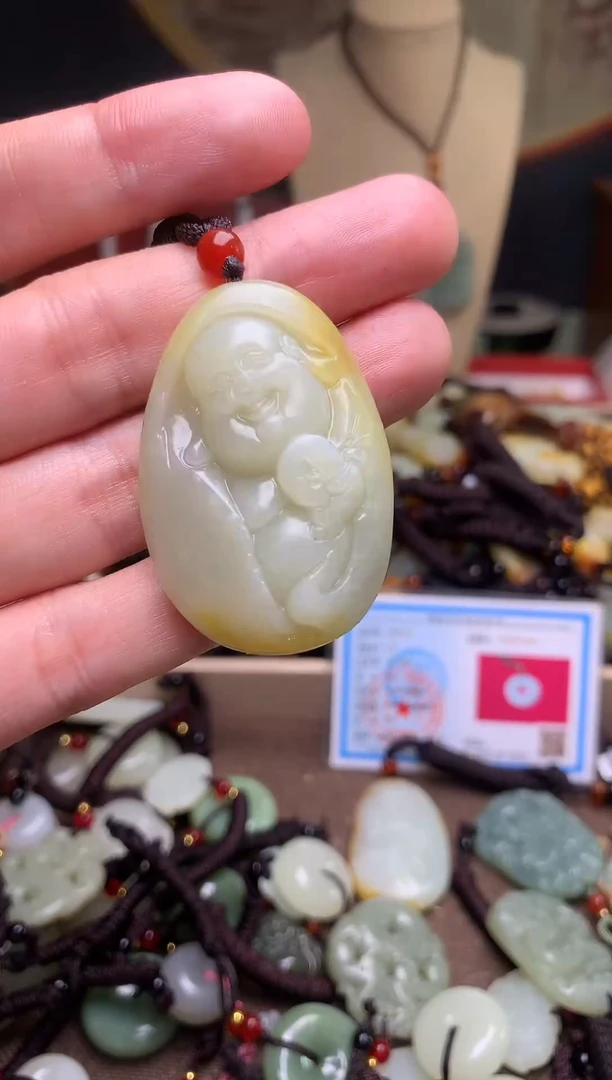 颈饰未镶嵌和田玉新疆料青海料清水和田玉吊坠