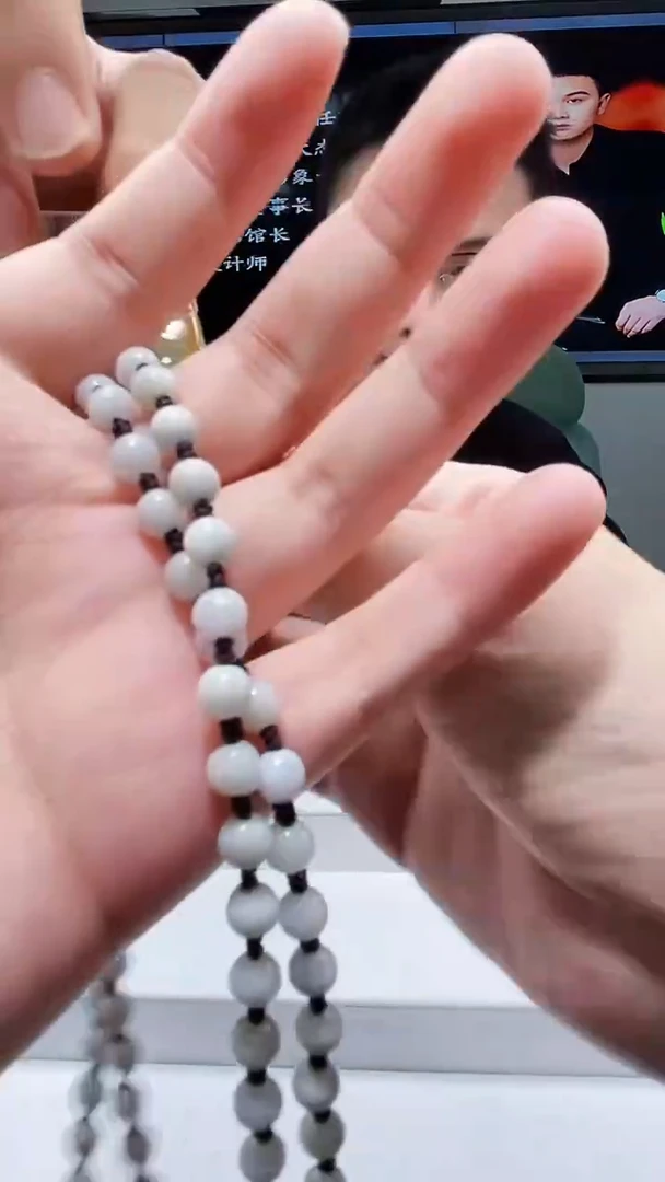 未镶嵌定制翡翠吊坠18