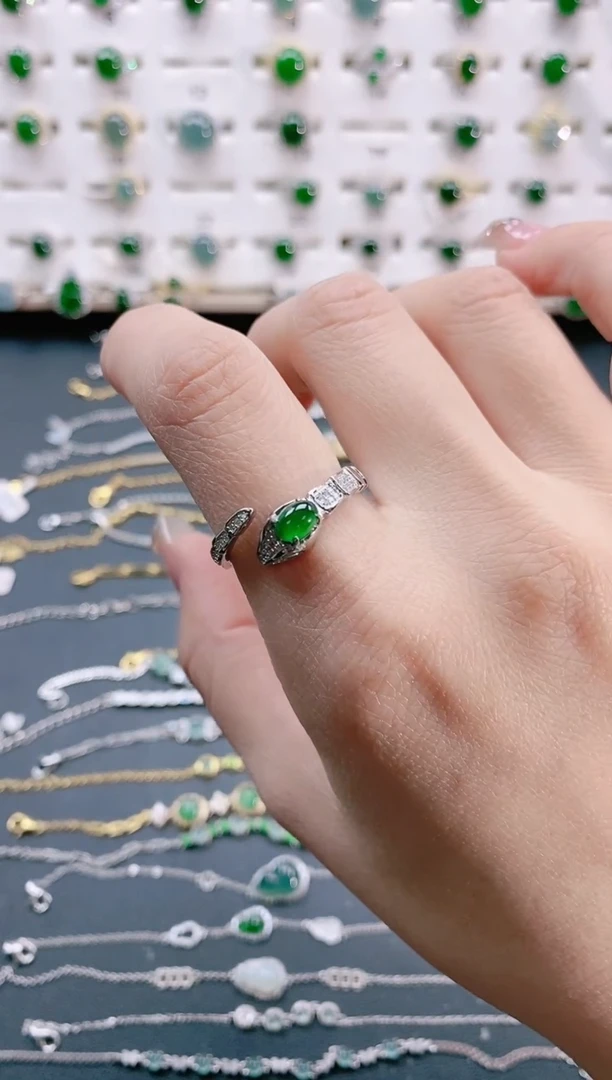 【闪购商品】翡翠戒指银S925镶嵌天然翡翠