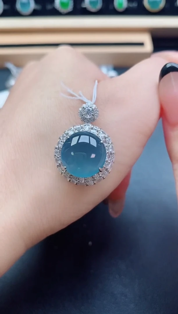 翡翠银S925镶嵌吊坠(赠链)50800