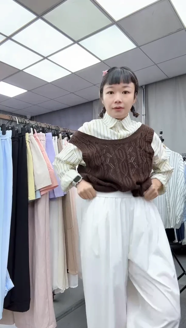 主播身上裤子 漂亮颜色