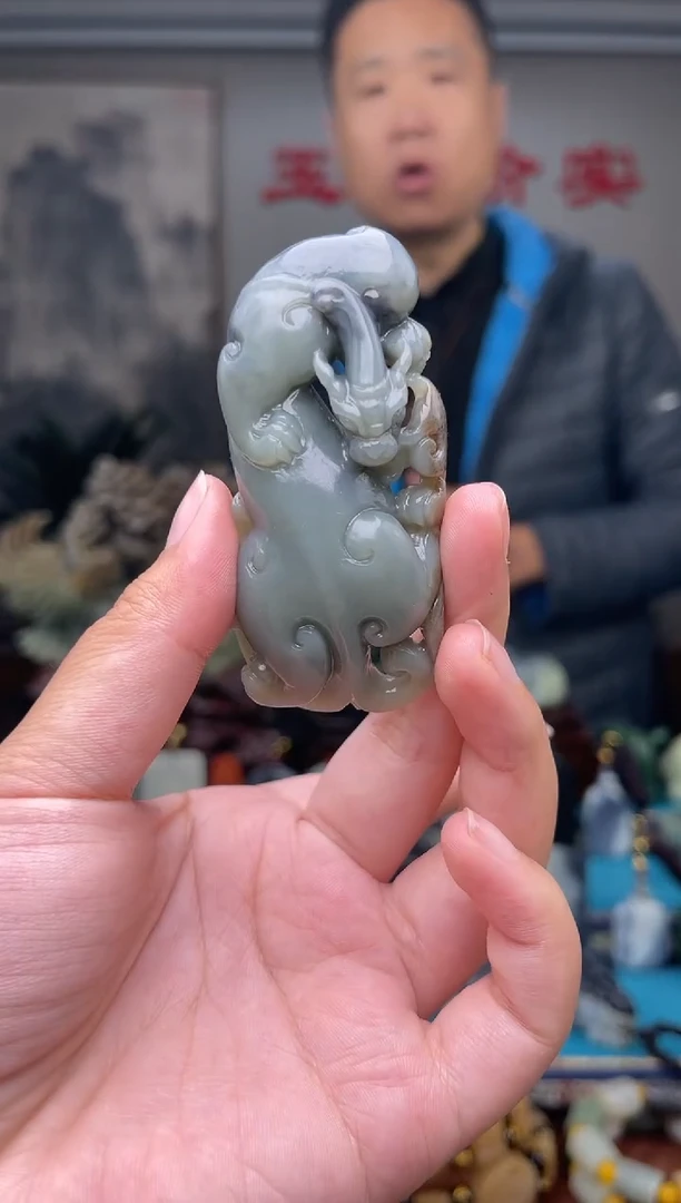 未镶嵌和田玉挂件1