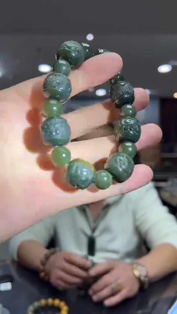 未镶嵌手链透闪石质玉多样性发货其中发一