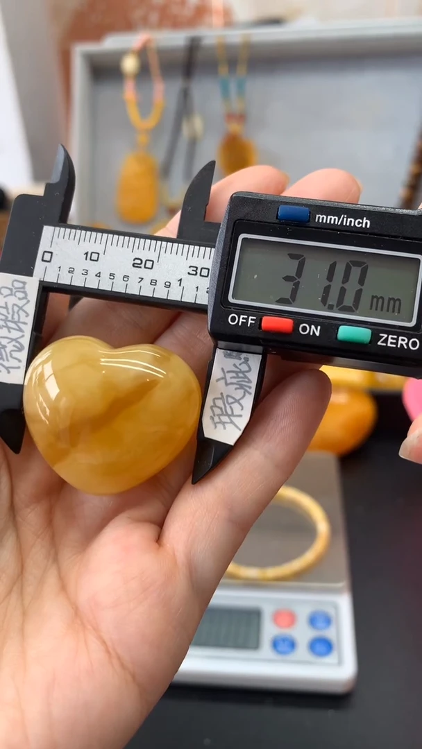 【闪购商品】琥珀珠宝奇石未镶嵌869