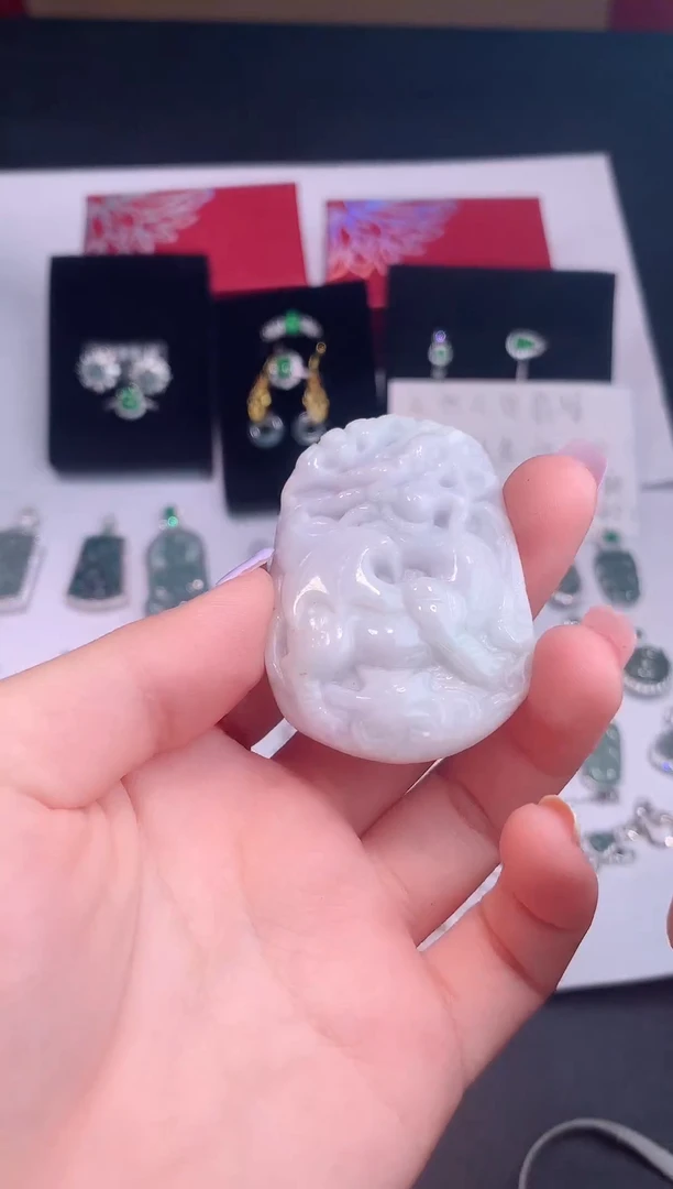 颈饰未镶嵌翡翠0芹0翡翠珠宝768