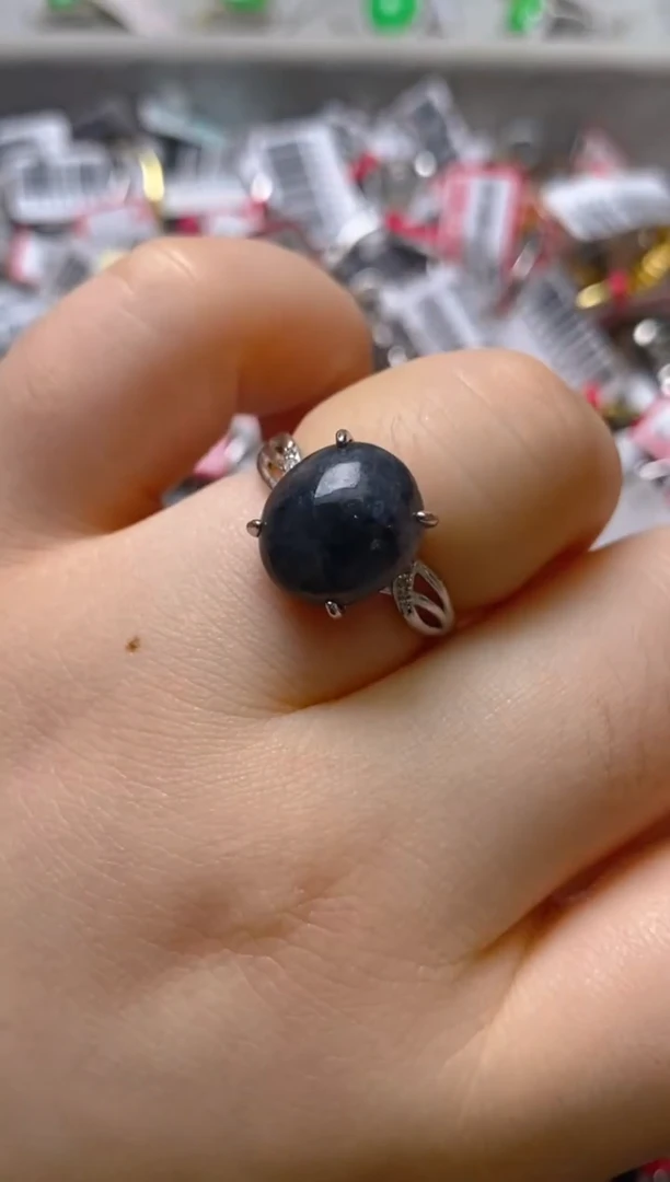 银S925镶嵌戒指翡翠百内无证书