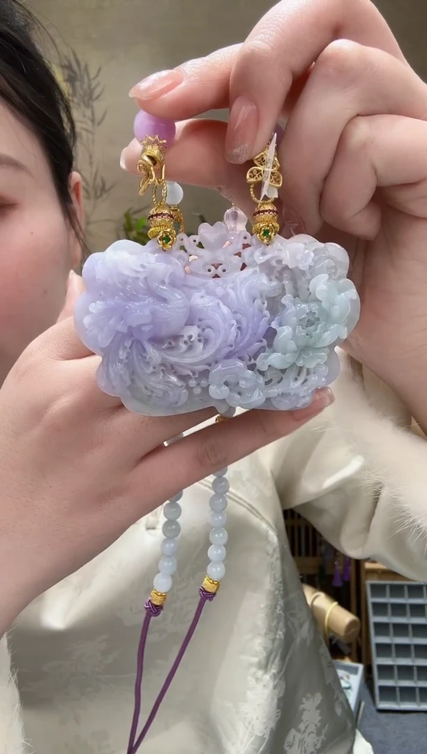 【闪购商品】翡翠颈饰未镶嵌吊坠