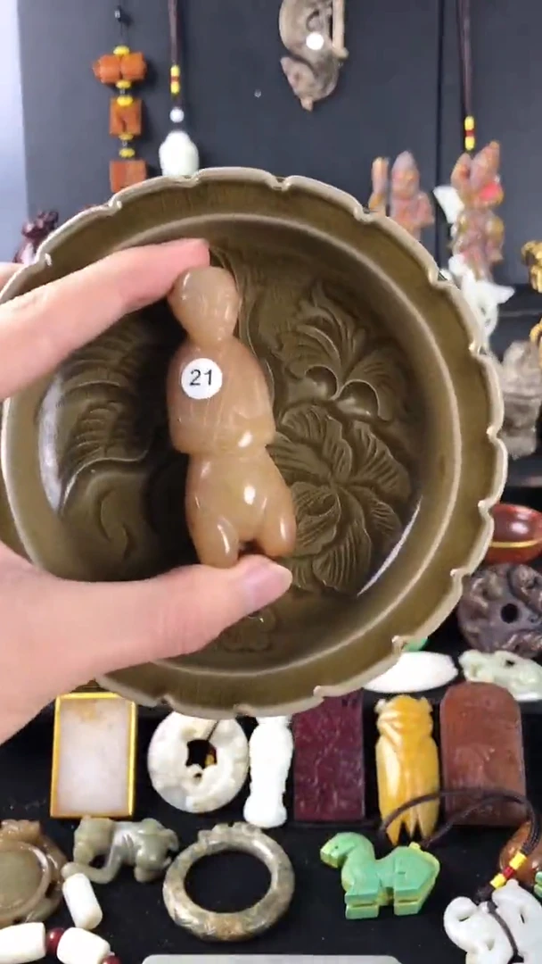 瓷片田**型瓷器瓷器瓷器和田