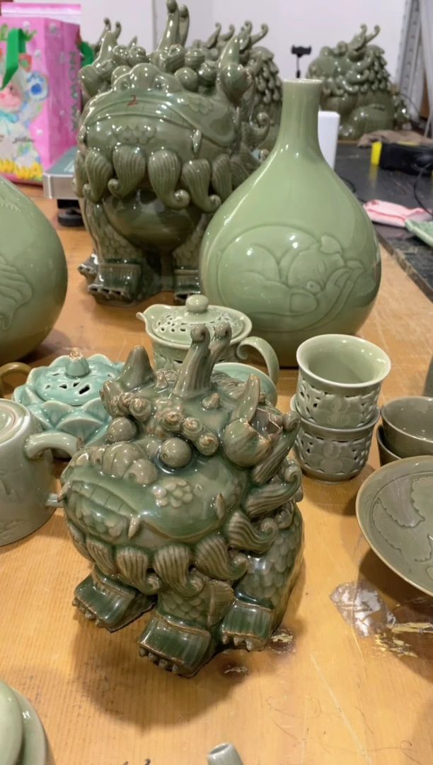 耀州窑黑泥  甪端 一个