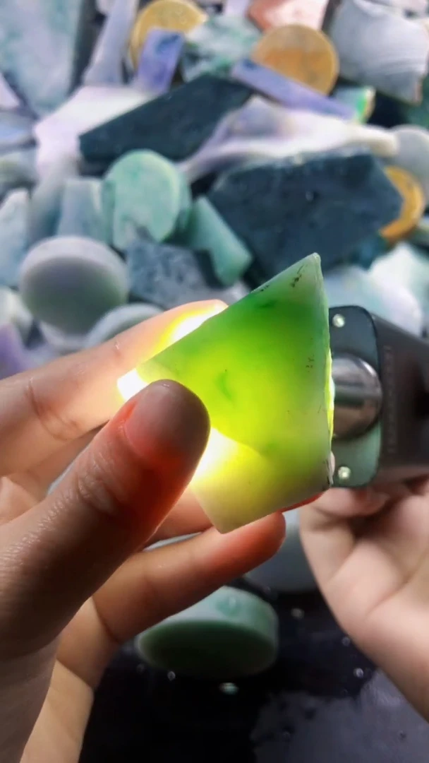 颈饰未镶嵌翡翠新店开业大优惠·123