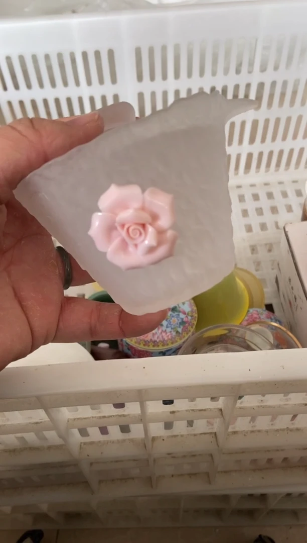 杯无运费险有瑕疵的摄影的产品有使用过的痕迹有点脏介意勿拍